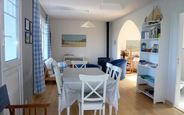 Maison Le Palais, 5 pièces, 5 personnes - FR-1-418-76