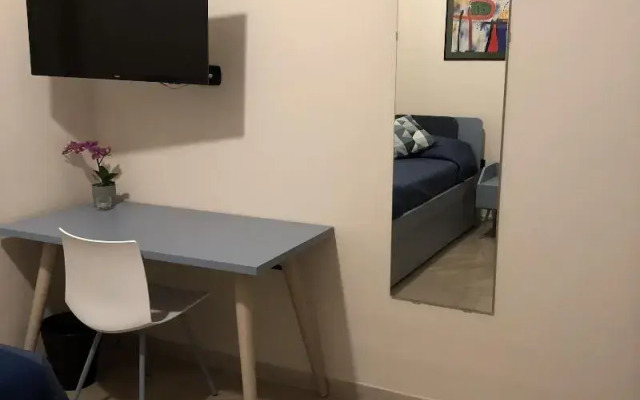 Napoli City Inn