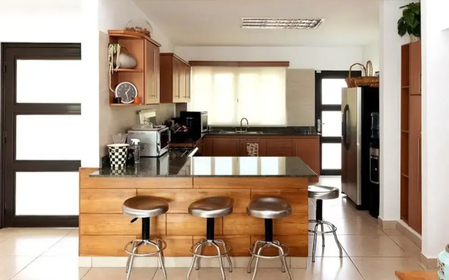 The Golf Oasis Villa by Acomodo