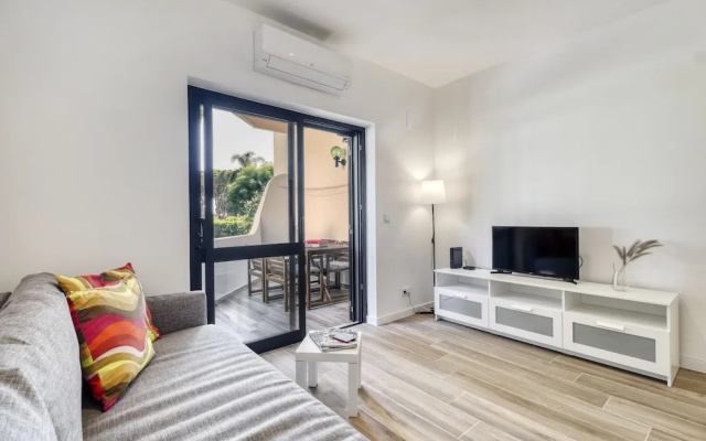 Sunshine Apartment in Vilamoura