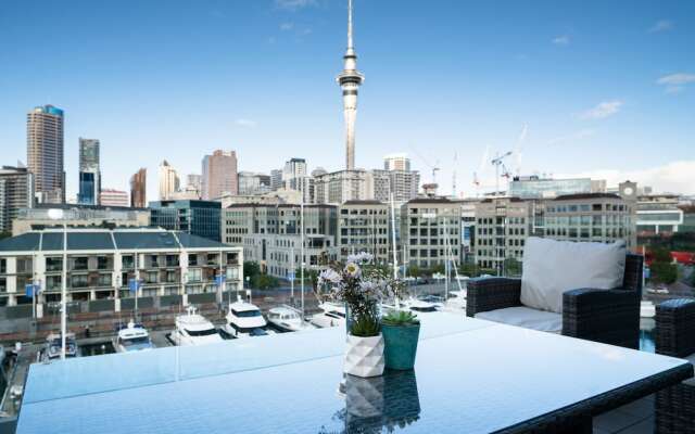 Waterfront Luxury with Pool & Gym