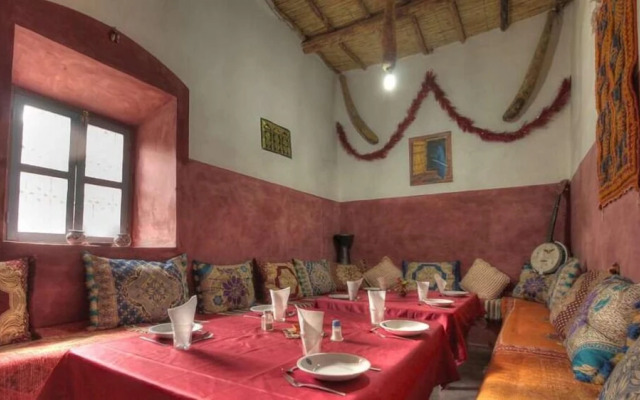 Auberge Tifaoute Kasbah