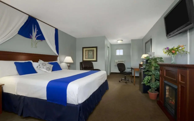 Knights Inn Lindsay