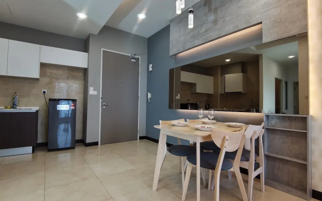 Attic Home Melaka Silverscape Residence