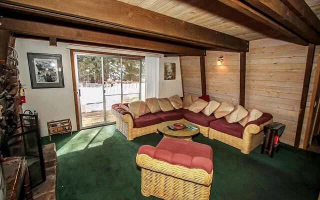 Leader on Cedar 1115 by RedAwning