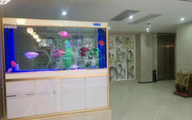 SET Chain Hotel (Xiangyang Qiaoying Yunxing Road)