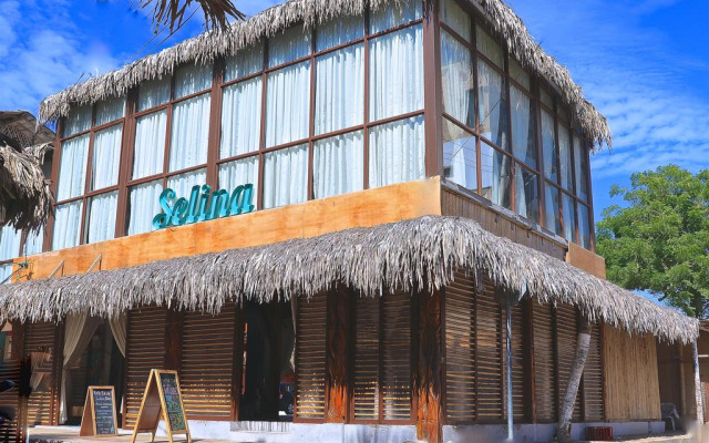 Slumber Party Montañita