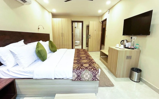 ZO Rooms Kalkaji Main Road