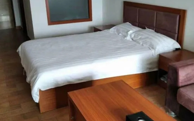 Amy's Apartment (Yangxi Moon Bay)