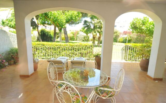 HomeHolidaysRentals Experience - Costa Barcelona