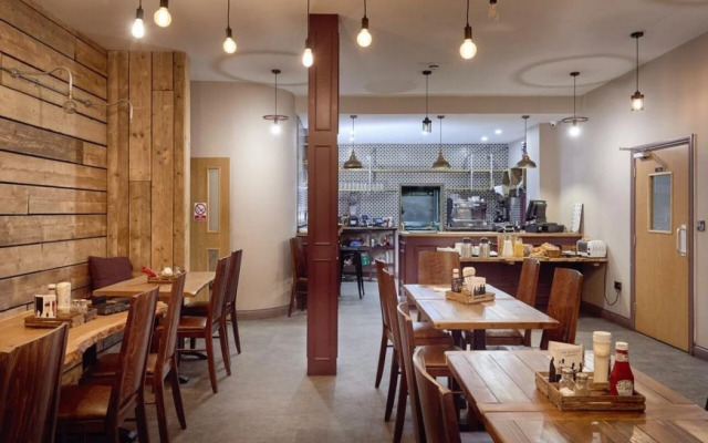Belvilla Ilford Hill Hotel London