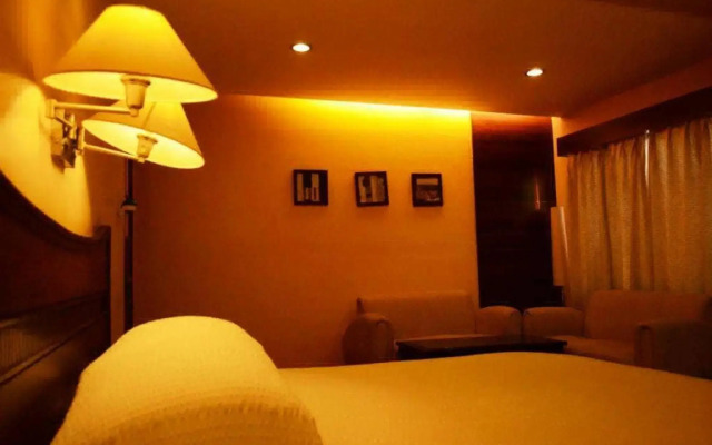 KF Hotel