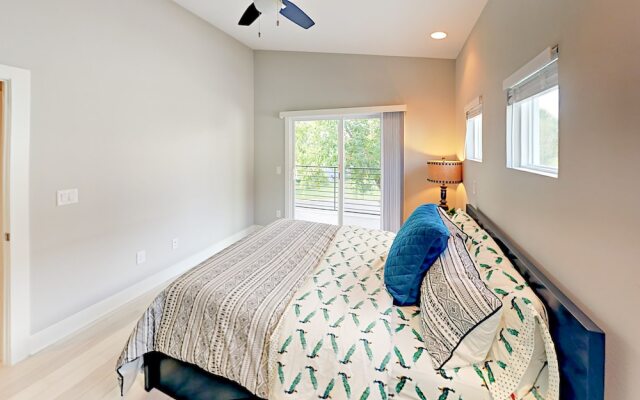Kulhman Home 3 Bedrooms 2.5 Bathrooms Home