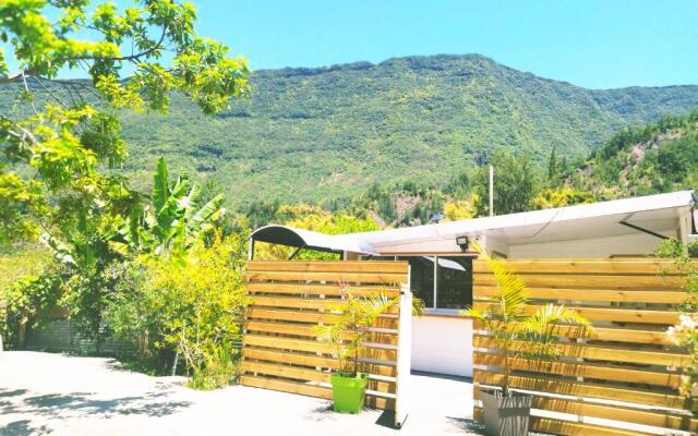 The Seven Motel Salazie à 15 min d'hell bourg