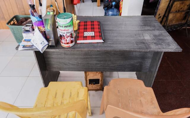 SPOT ON 91792 Solo Baru 2 Homestay Syariah