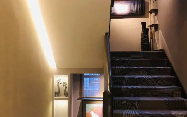 Riyueming Hotel · Select (Dalian 967 Hospital Gorky Road)