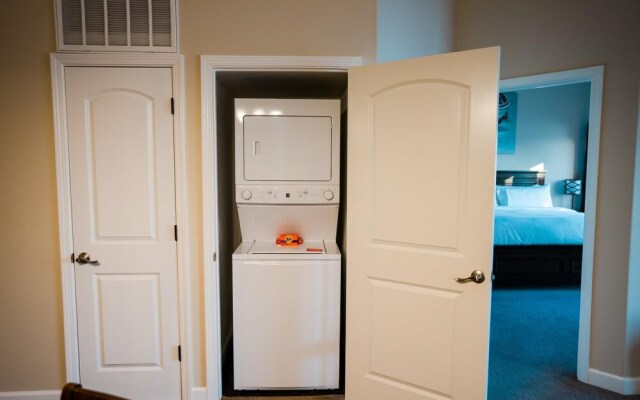 2 Bedroom Lake View Villa- 609