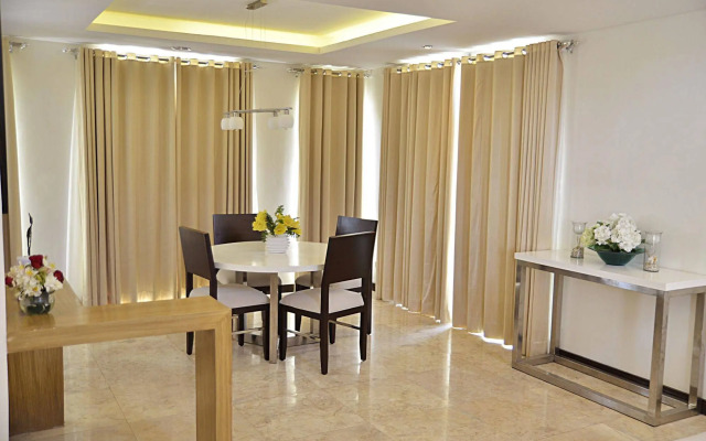 Thunderbird Resorts - Poro Point