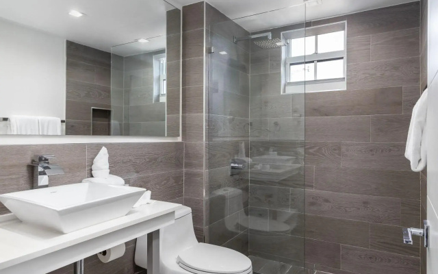 Fortune House  Suites
