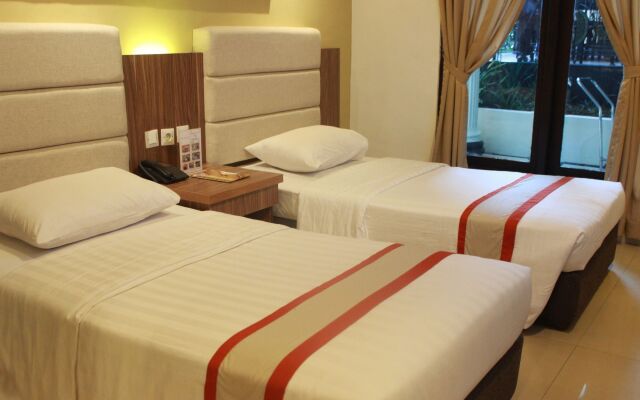 The GRAND PALACE Hotel - YOGYAKARTA