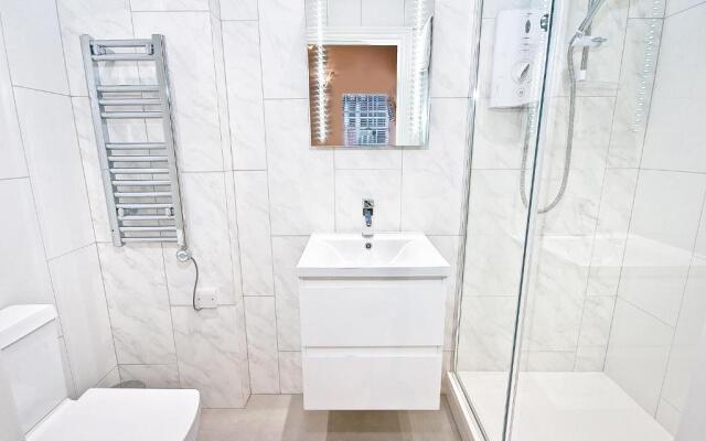 Eldon Chambers Pod 7 by City Living London