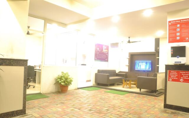 JK Rooms 126 Parashar Legacy - Station
