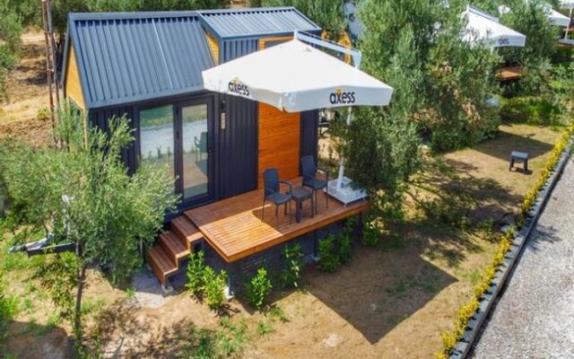 Gulet Tiny House Hotel