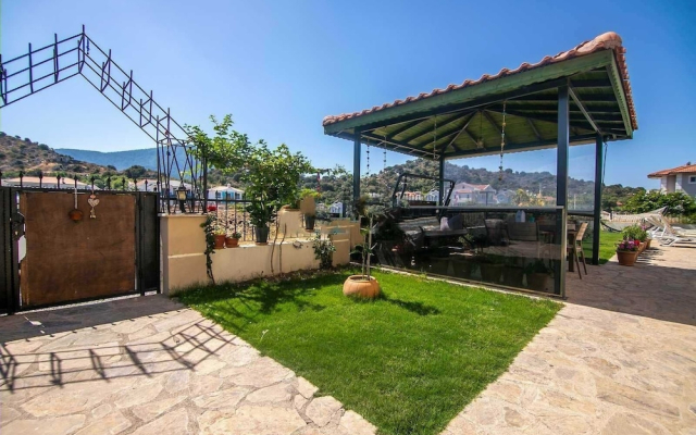 Inviting 4-bed Villa Nil Dalyan With Child Pool