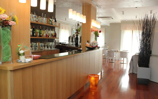 Halanus Hotel And Resort