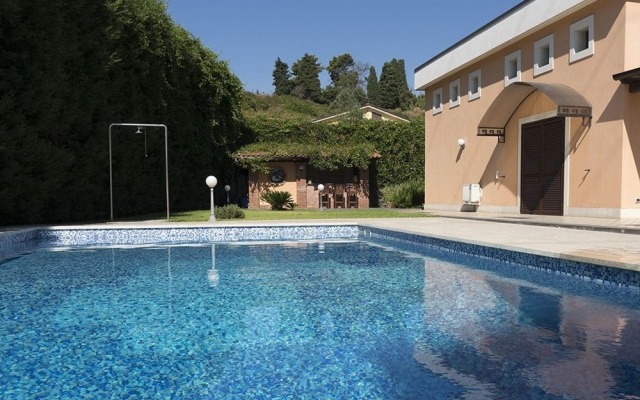B&B Profumi di Aci