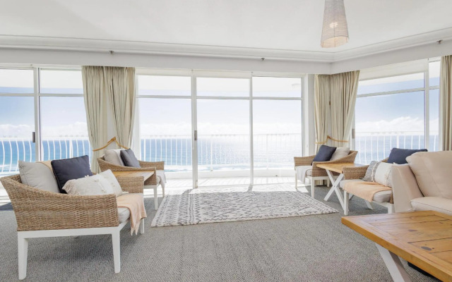 Burleigh Surf Apartments