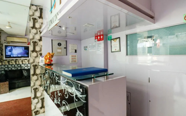 Hotel Adnoc Inn
