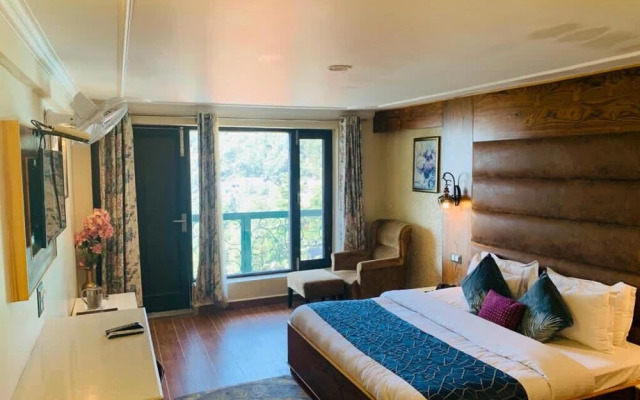 Hotel Mongas