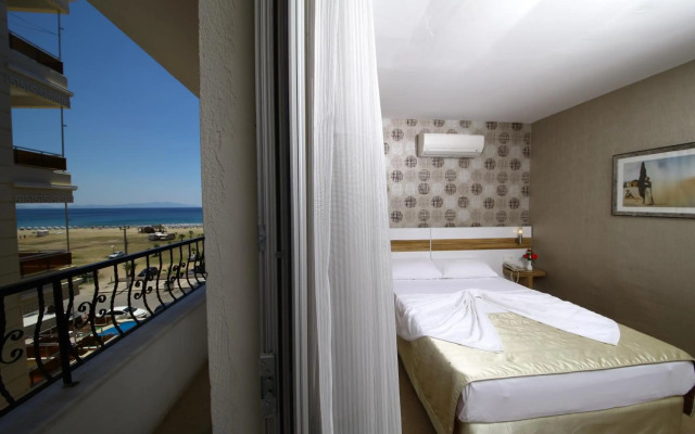 Acem Hotel