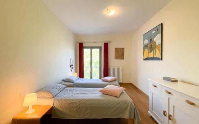 Scenic apartment in Belvedere Ostrense with private pool