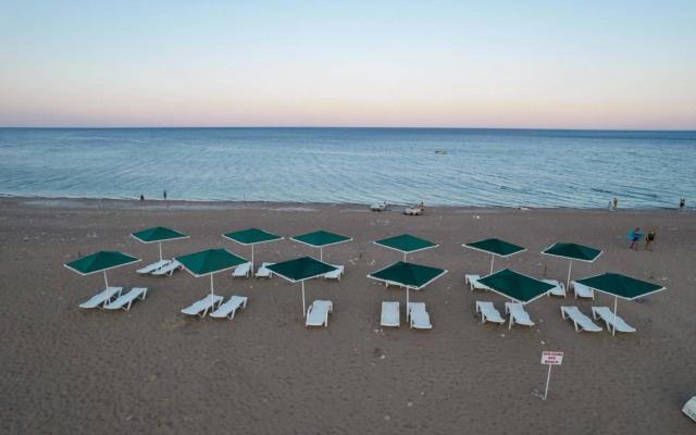 Apella Hotel