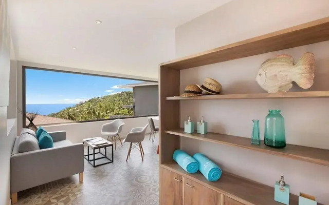 Villa Nuéa at Comoon Boutique Villas