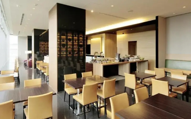Candeo Hotels Chino
