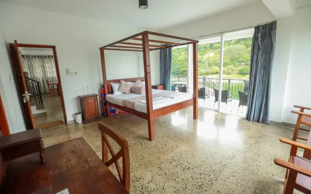 Villa Victoria Edge