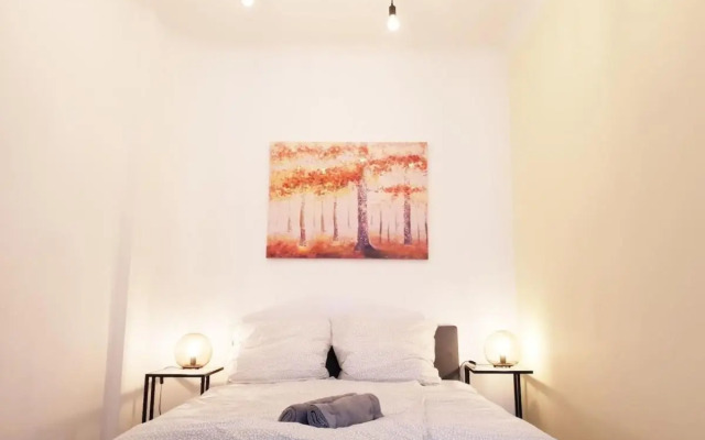 Moabit Family Apartment