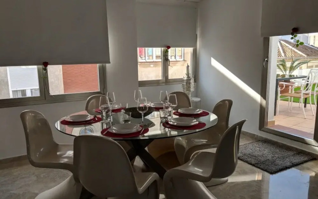 Apartamentos Arc Felix Saenz