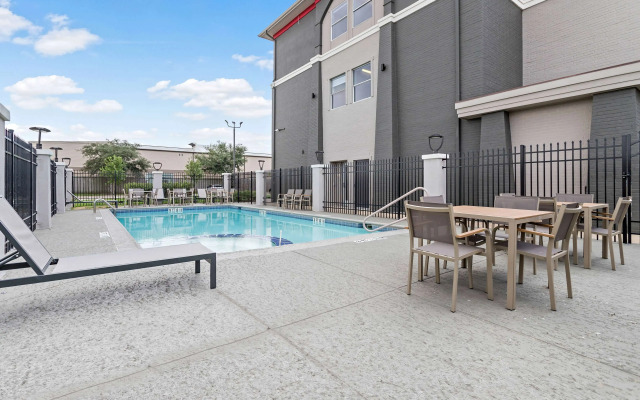 Hawthorn Extended Stay by Wyndham Port Arthur