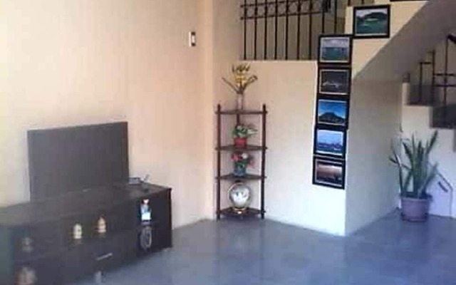 Alona's Vacation Home