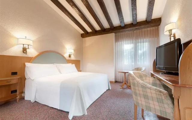Madrid-Getafe Los Angeles Hotel