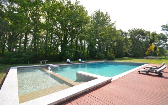 Ancien Mas du Moulin