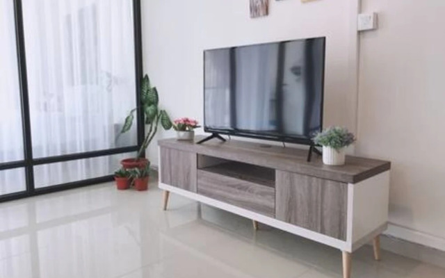 G Suites Kelana Jaya