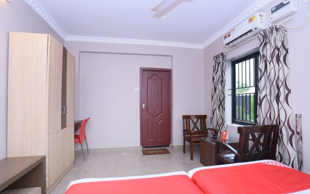 OYO 23116 Gino Tourist Home