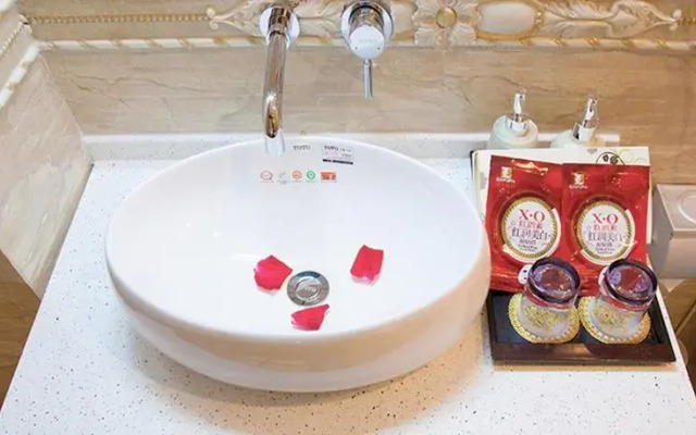 Lijiang Golden Sunshine Boutique Hotel
