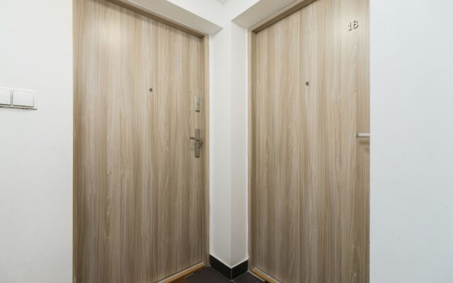 Modern Studios Stachowicza by Renters