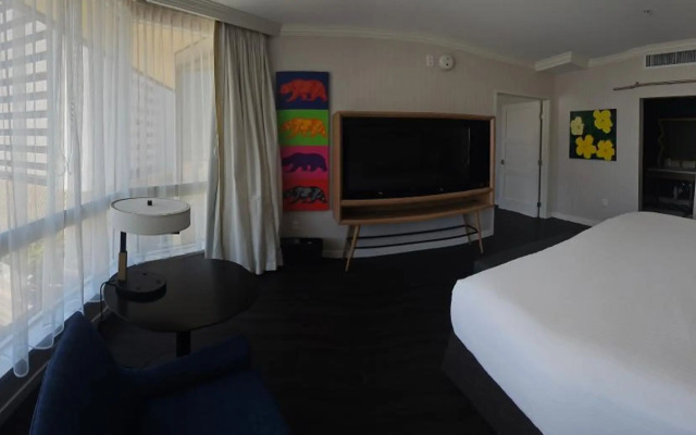 The Bristol Hotel San Diego